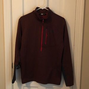 North Face men’s 1/4 zip pullover
